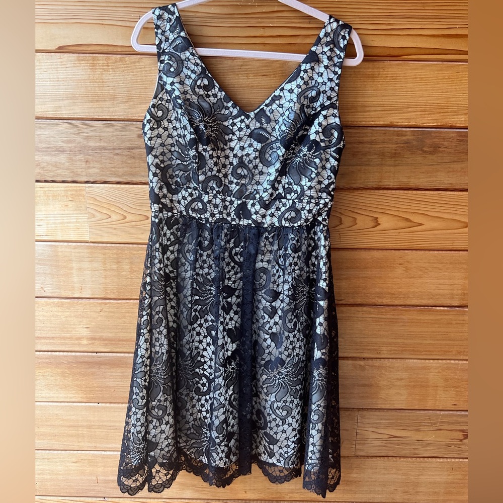 Black Lace Size 10 Dress